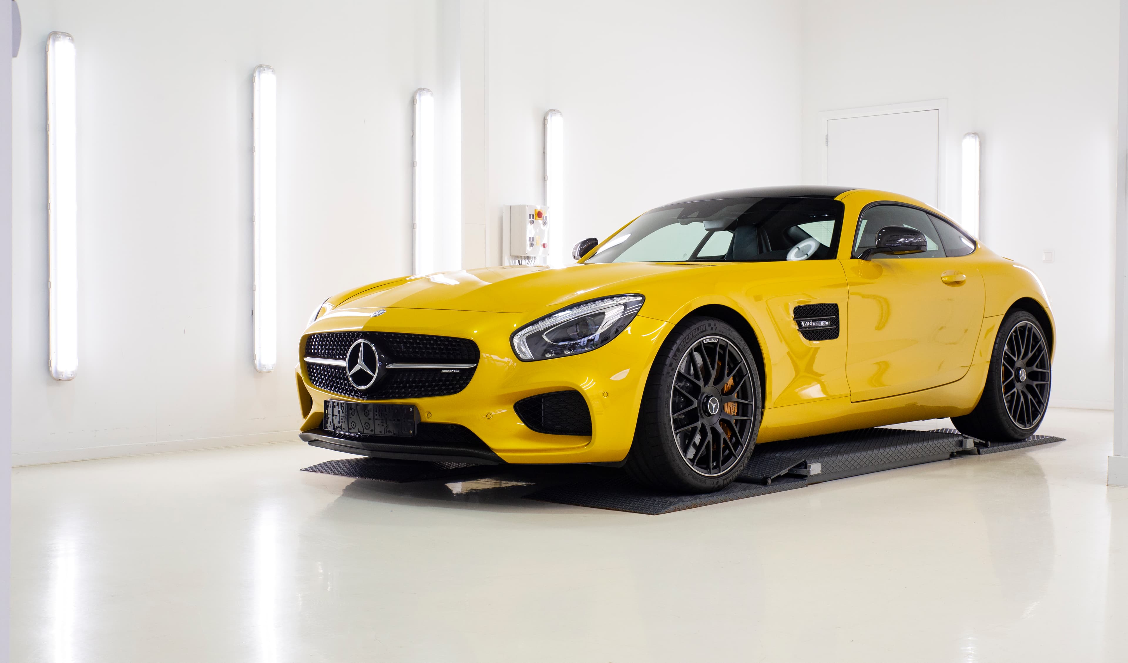 Why XPEL PPF is Ideal for Toyota Land Cruiser Owners in Perth