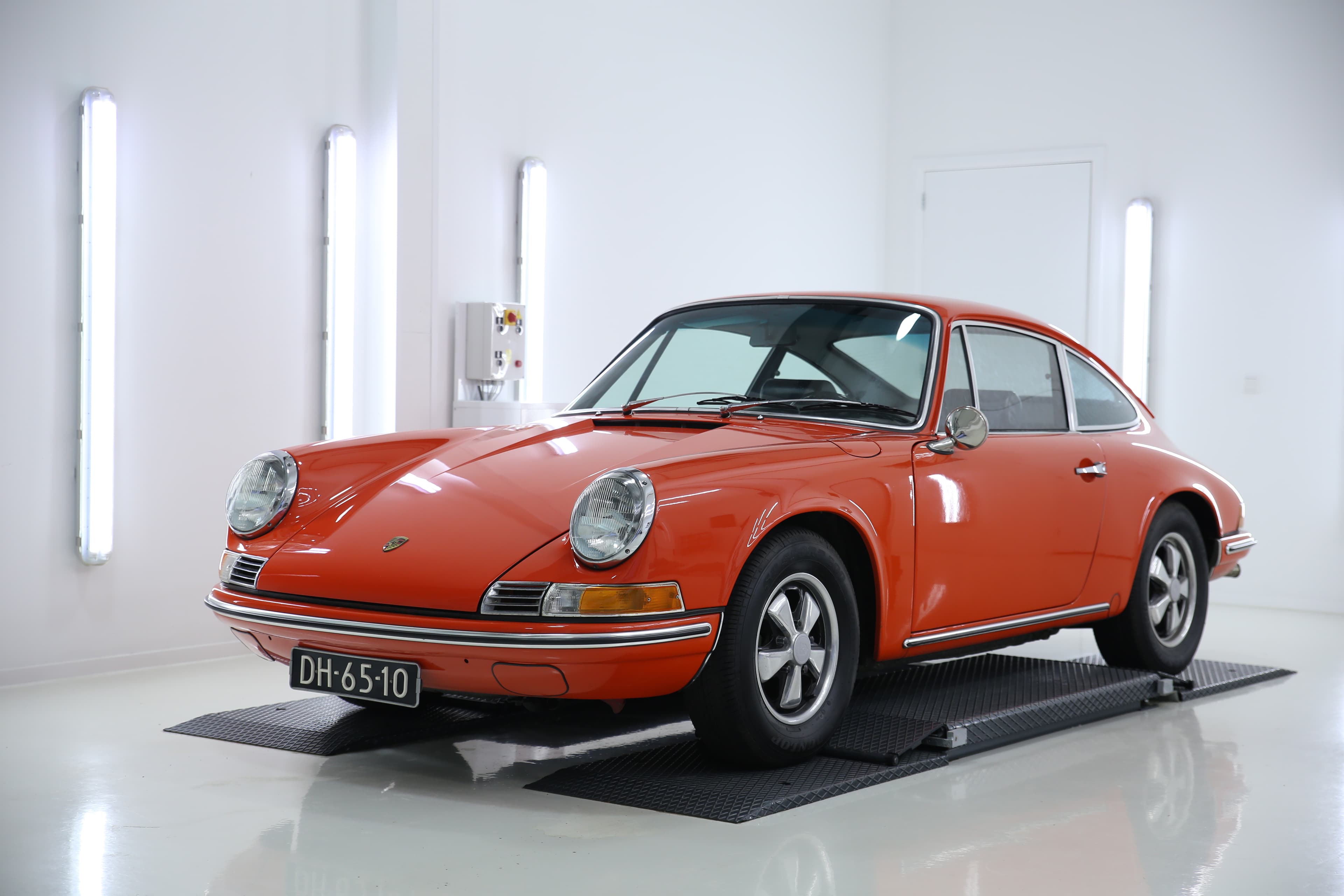 XPEL PPF vs Ceramic Coating in Perth: Which Is Right For You?