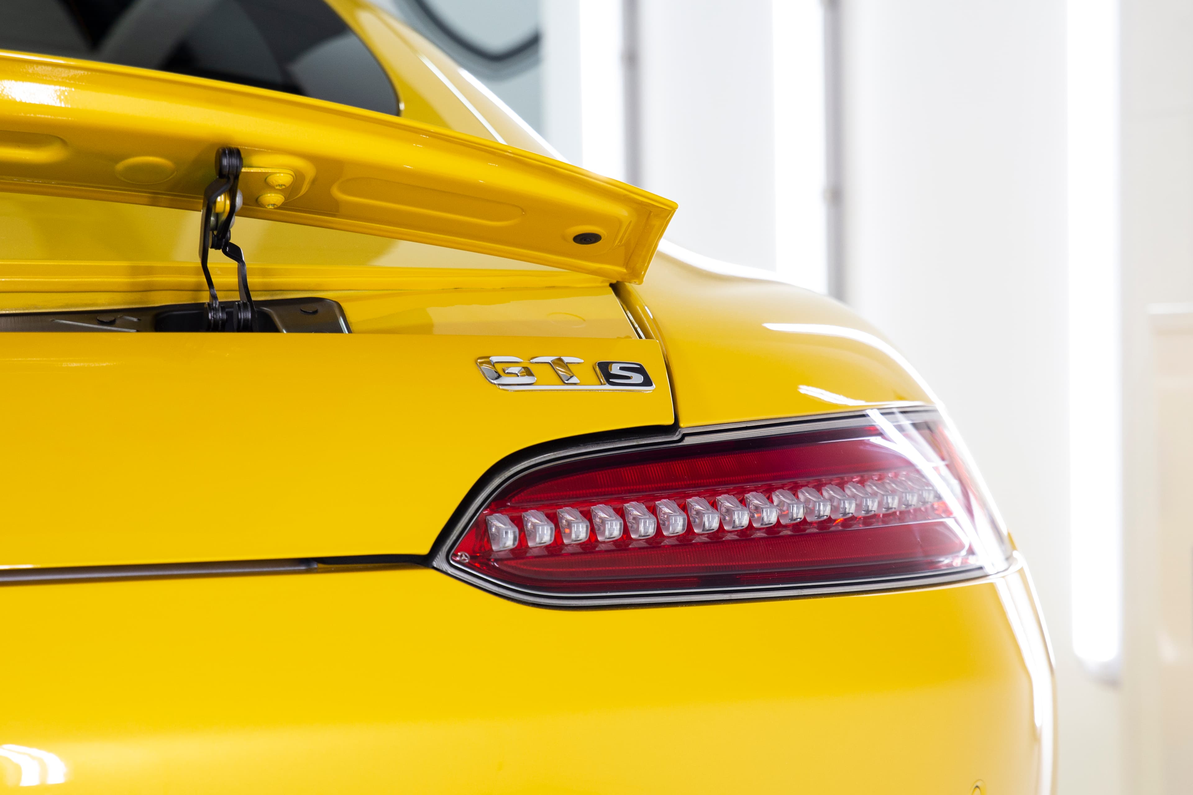 Ceramic Coating Specialists Serving Butler & Clarkson: What to Look For