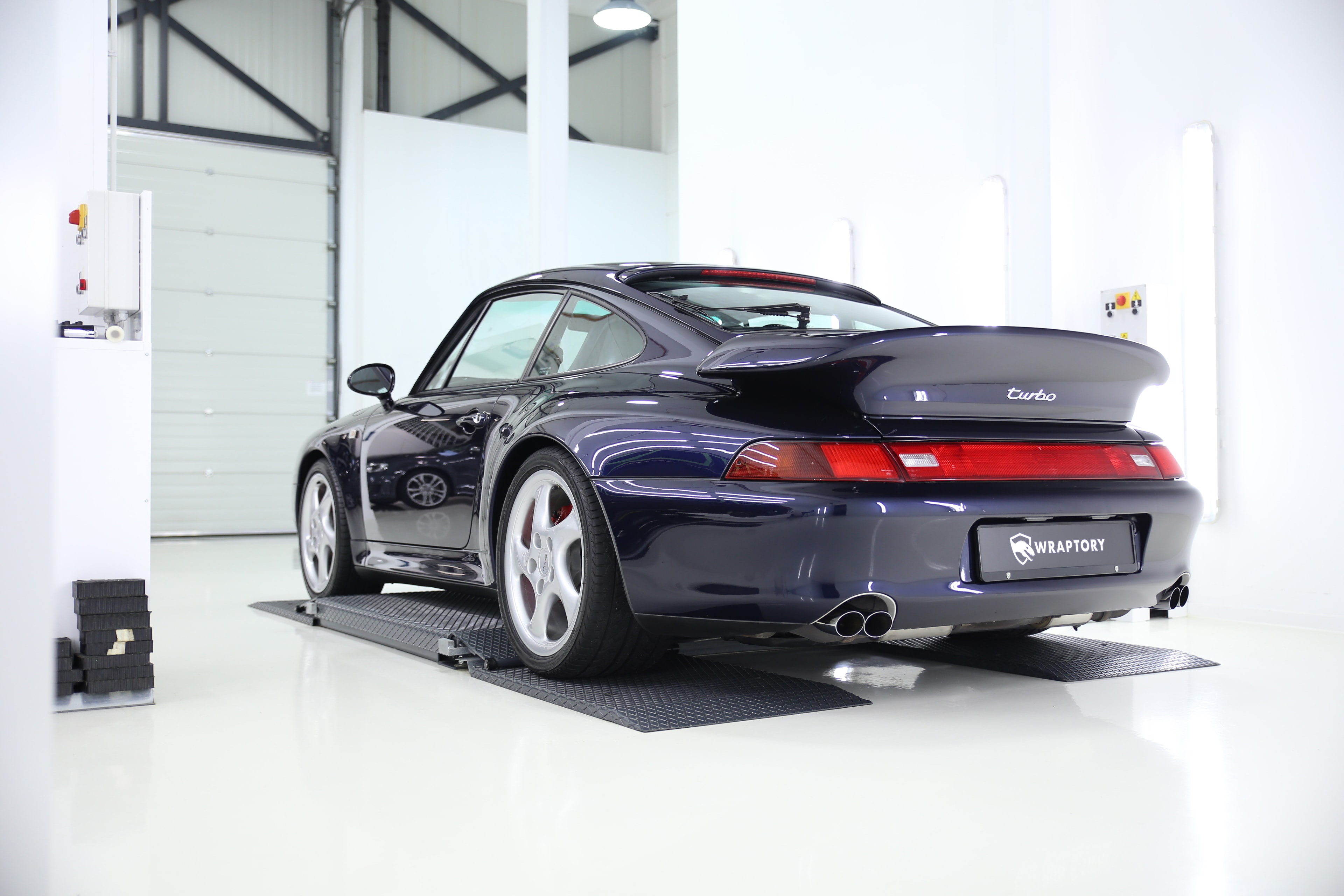 Luxury cars at Wraptory